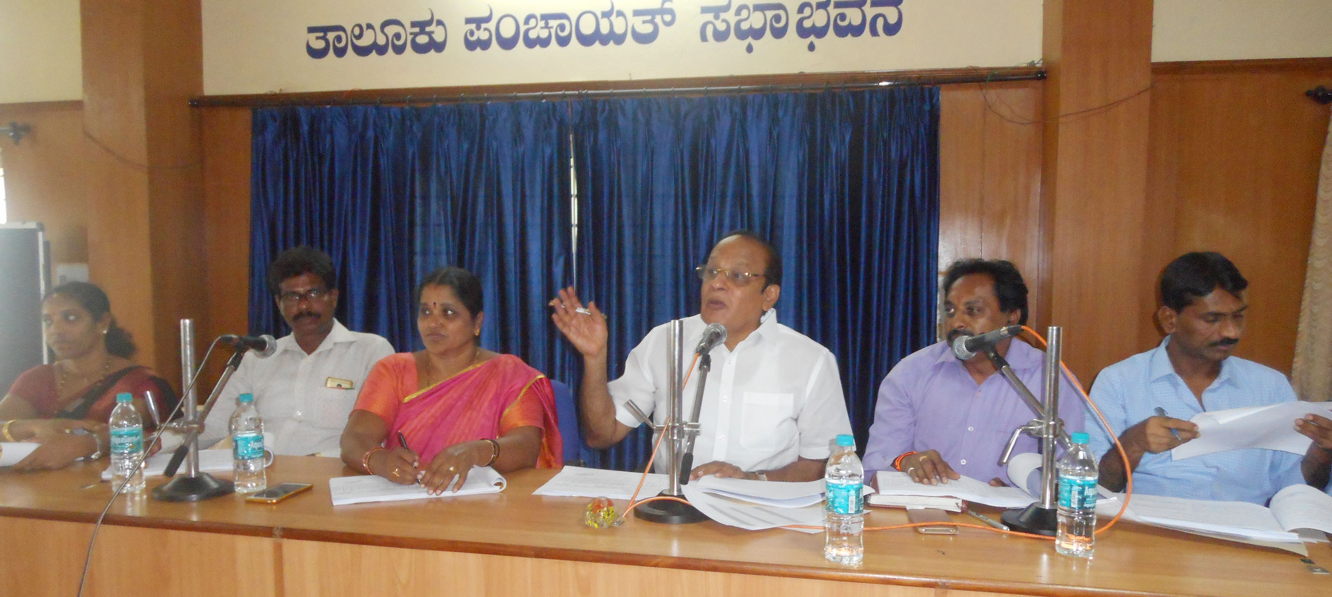 ಕೆರೆಗಳ ಅಭಿವೃದ್ಧಿಗೆ ಆದ್ಯತೆ ನೀಡಿ: ವಿನಯಕುಮಾರ್ ಸೊರಕೆ